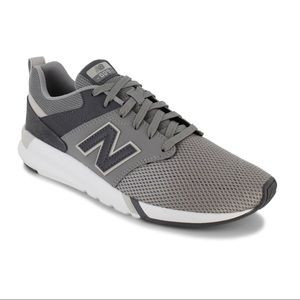 New Balance Men's 009 Athletic Sneaker